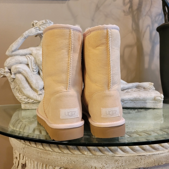 Ugg Classic Short Crystal Diamond Boots #400 ugg s/n 1014471 - Picture 10 of 17